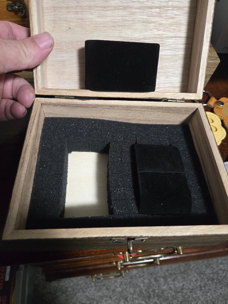 Memory Watch & Bracelet Box — Give What Matters a Home